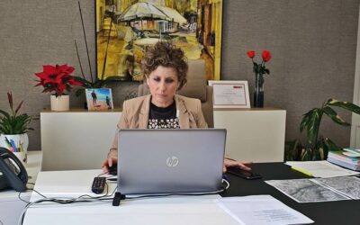 Esther Clavero se vacunó contra la Covid pese a no estar incluida en el protocolo